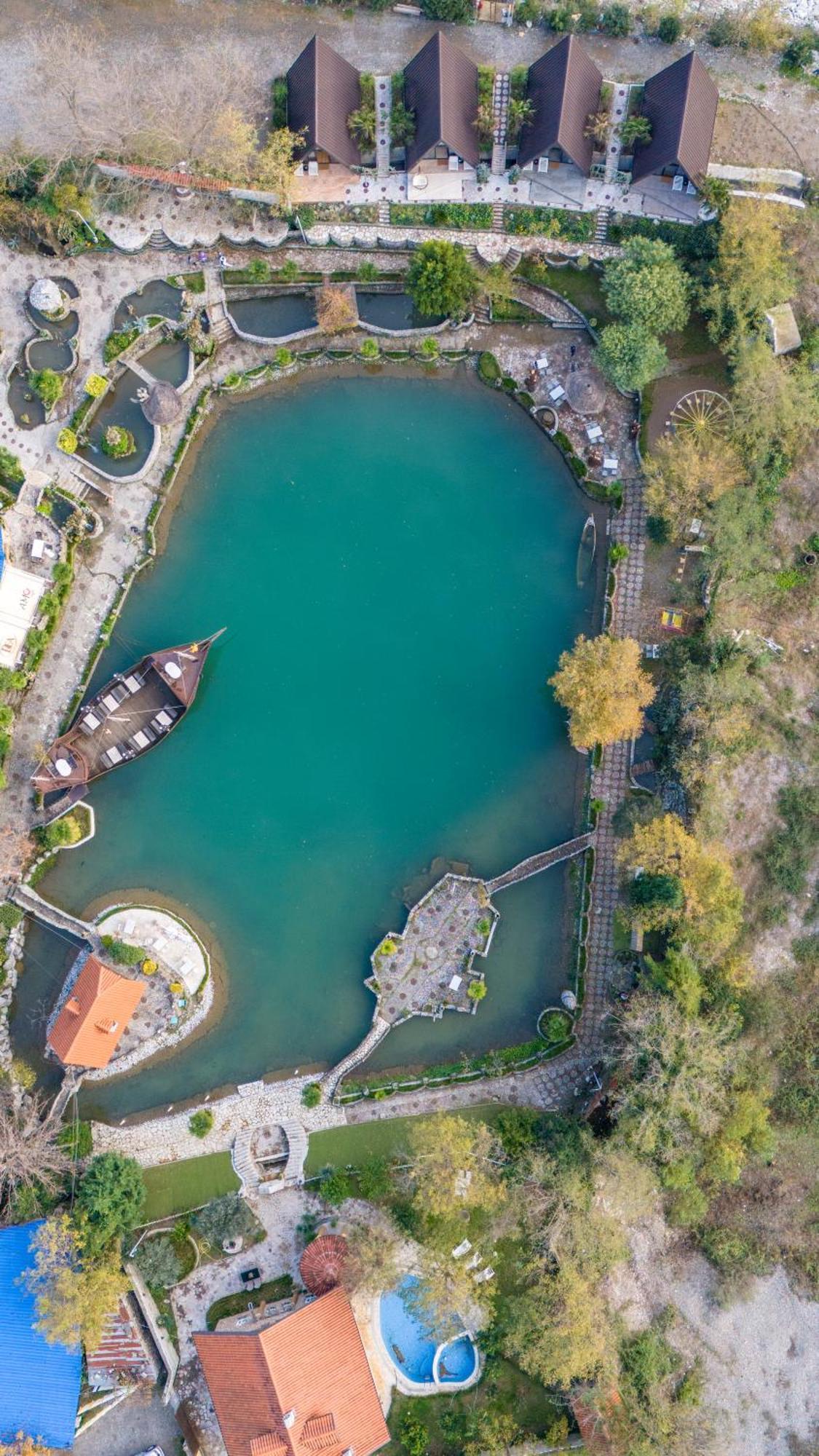 Kompleksi Turistik Dea Mjede Kültér fotó
